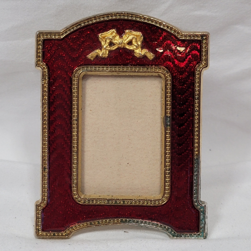 Vintage Silvestri 2"x3" Gold Red Enamel Photo Frame